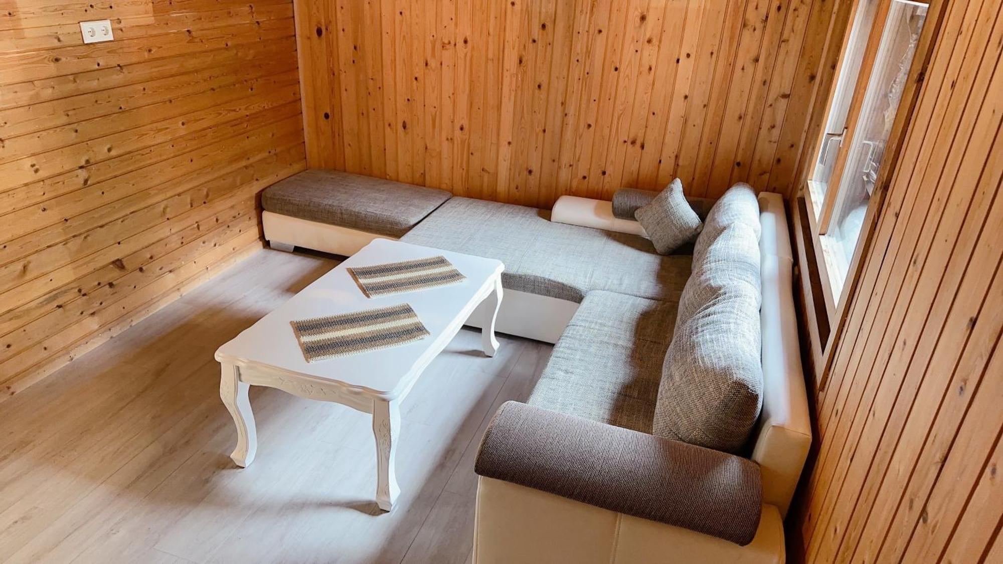 Happy Point Apartment ميلاو المظهر الخارجي الصورة
